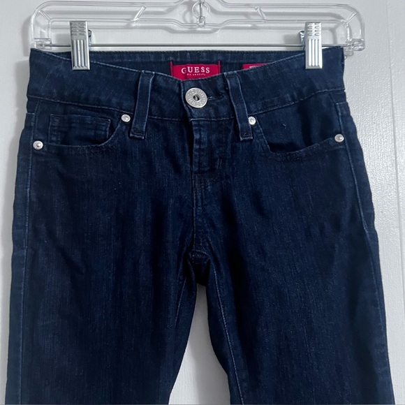 GUESS Dark Wash Sarah Medium Rise Skinny Jean - Size 24 - Picture 4 of 12